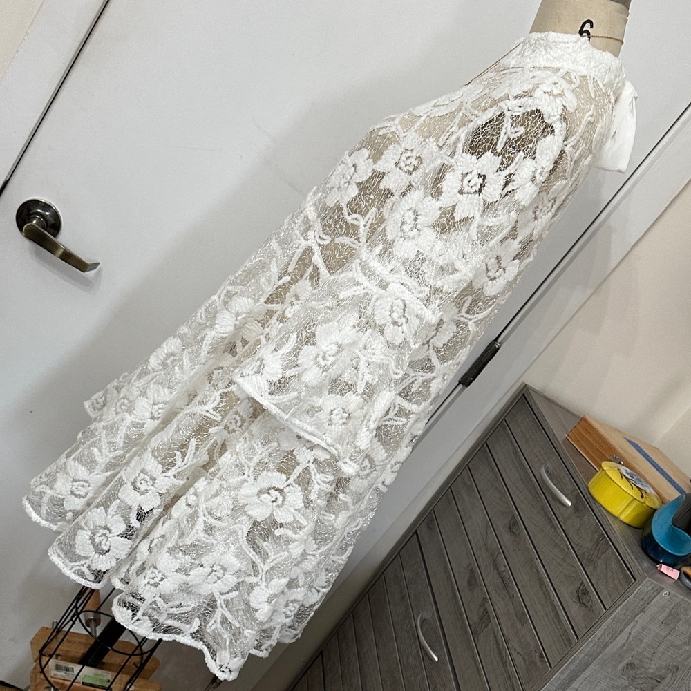 Free People White Floral Lace Dress see through gorgeous lace🤩🤩🤩 - Picture 10 of 15